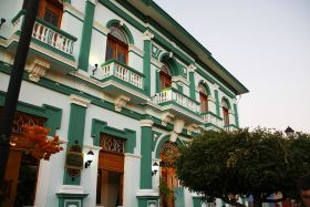 A restaurant on Calle Calzada in Granada Nicaragua – Best Places In The World To Retire – International Living
